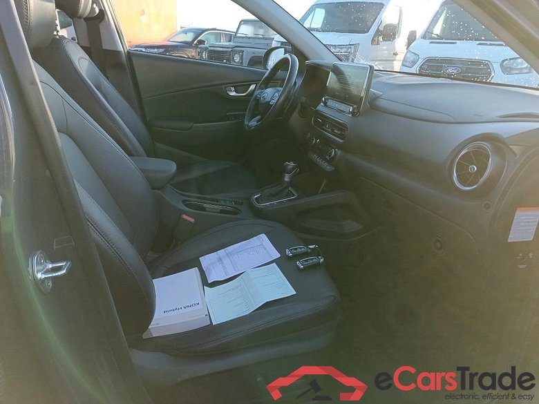 HYUNDAI Kona / 2020 / 5P / todoterreno 1.6 GDI HEV Style Sky DCT #6