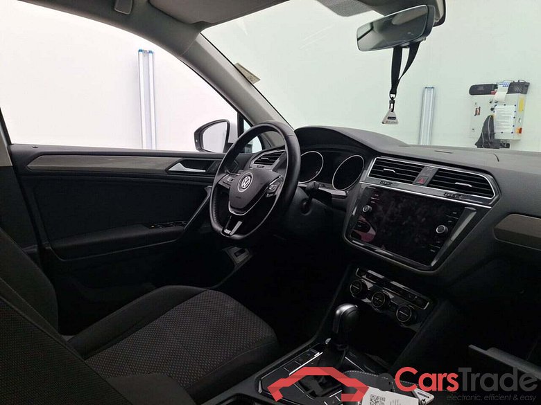 VOLKSWAGEN Tiguan Allspace 1.5 TSI Comf. Bsn. 7P DSG #3