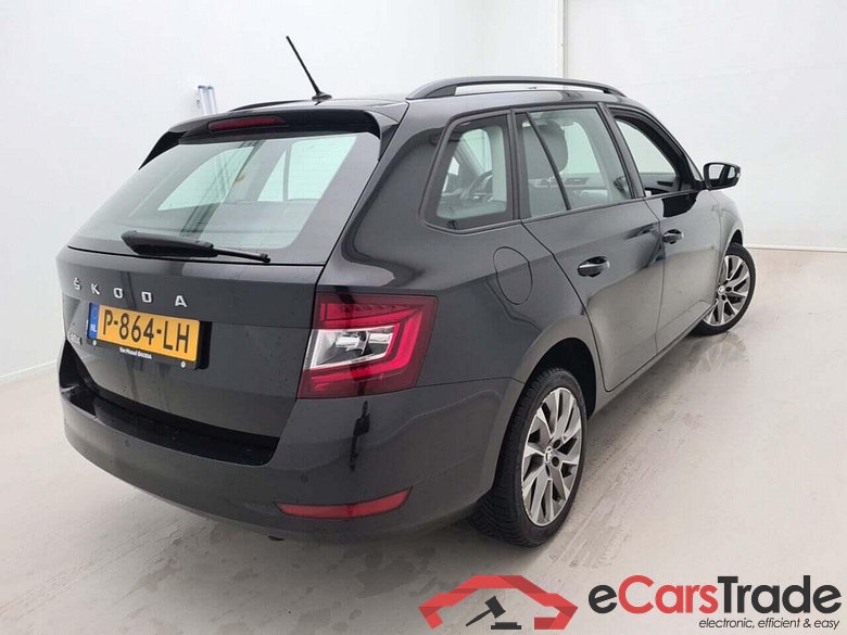 SKODA Fabia Combi 1.0 TSI Bus. Edition #2