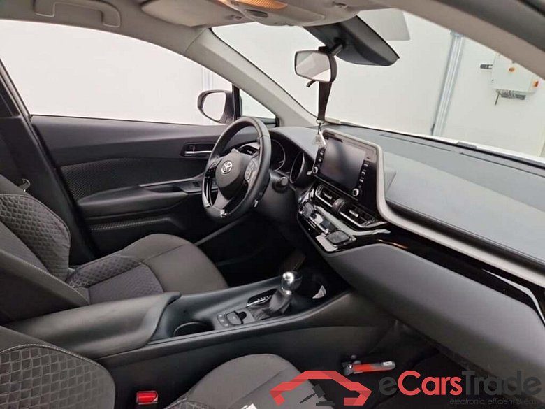 TOYOTA C-HR 1.8 Hybrid Bns #3
