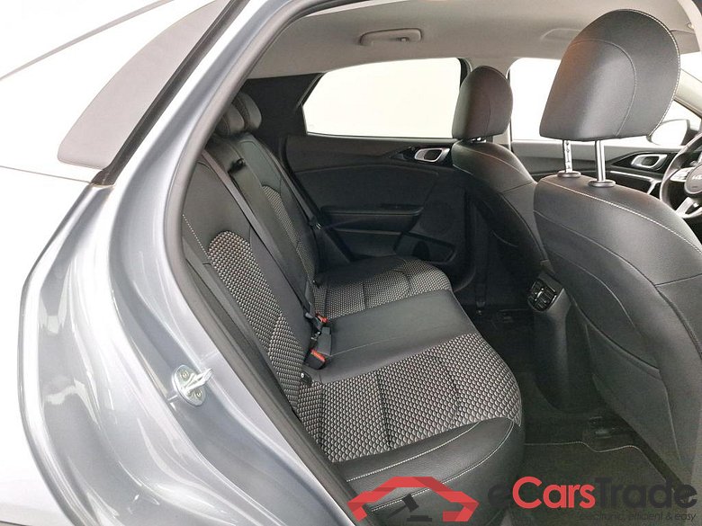 KIA XCEED 1.0 T-GDI PULSE #6