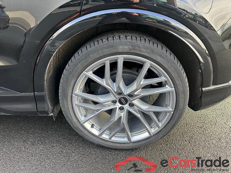 AUDI Q4 e-tron Audi Q4  Corporate S 45 e-tron  210,00 kW #6