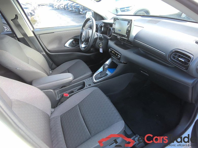 YARIS 15VT I116 HEV #3