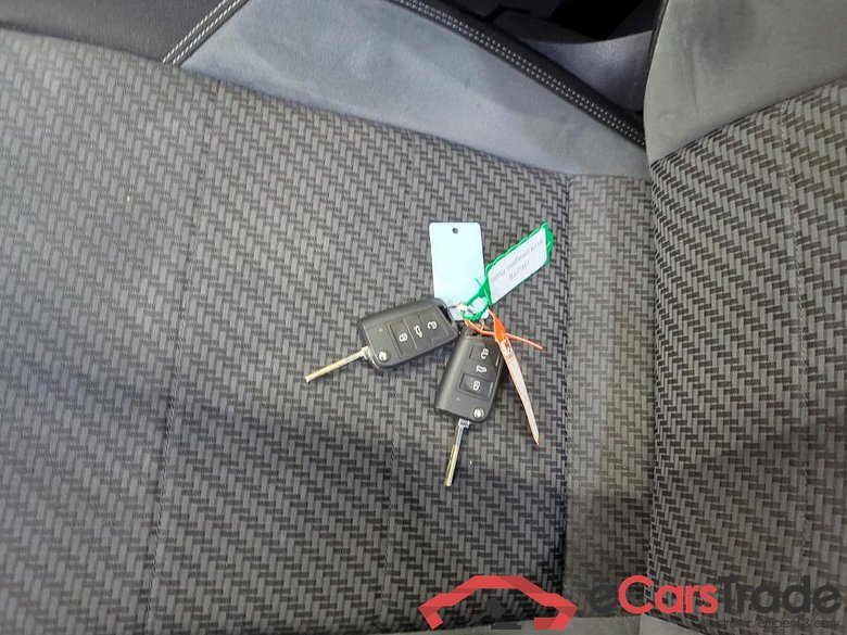 Volkswagen Polo 1.0 TSI 85kW 7-DSG Highline Business R 5d  High-end geluidsysteem Beats® #4