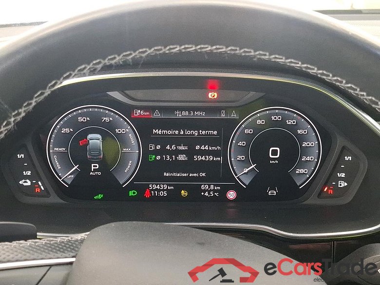 AUDI Q3 Sportback / 2019 / 5P / SUV 45 TFSI E 245 S TRONIC S LINE #6