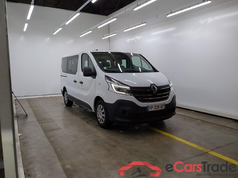 RENAULT Trafic / 2019 / 4P / Combi Zen L1 dCi 120 S&S - 8 pl #2