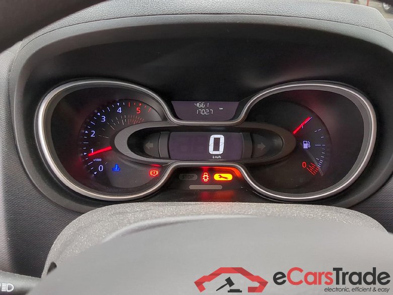 RENAULT Trafic / 2019 / 4P / Combi Zen L1 dCi 120 S&S - 8 pl #6