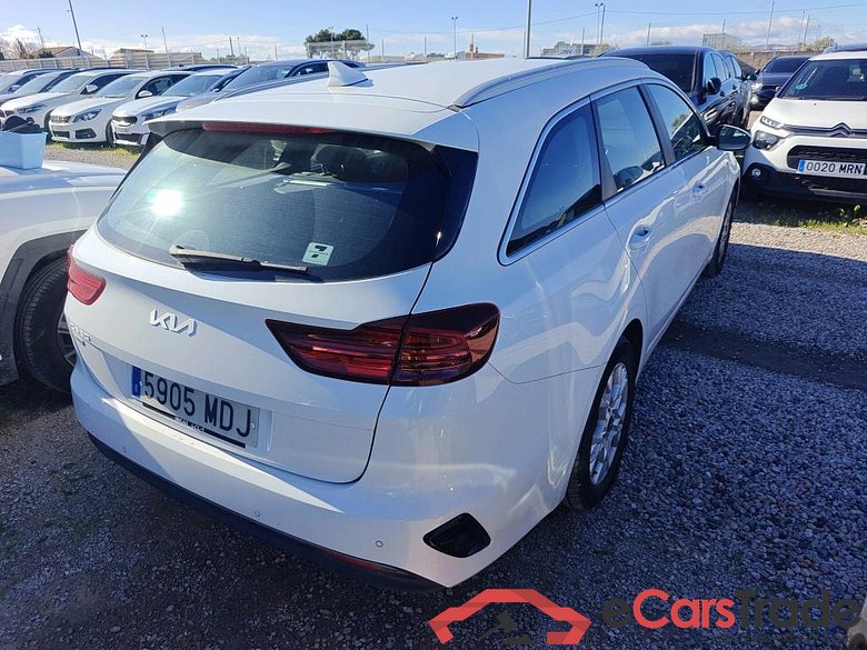 KIA Ceed Tourer / 2021 / 5P / familiar Tourer 1.6 MHEV iMT 100kW Drive #2