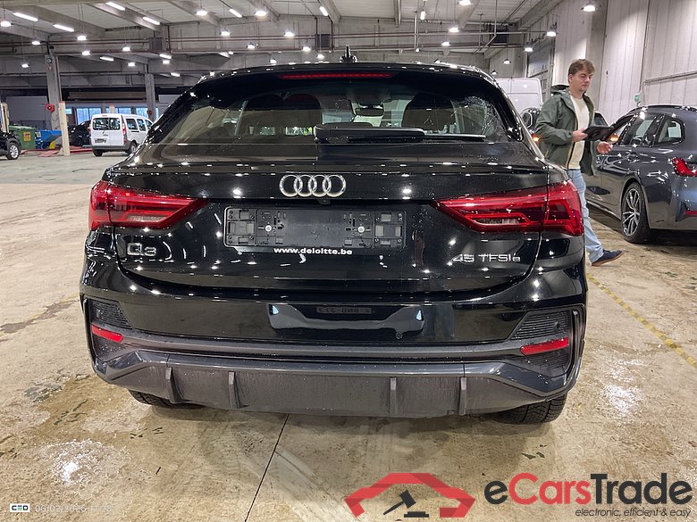 AUDI Q3 Sportback 1.4 45 TFSI E S TRONIC #5
