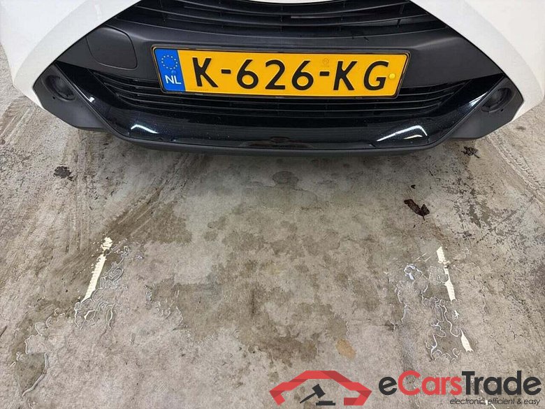 TOYOTA Aygo 1.0 VVT-i x-play #4