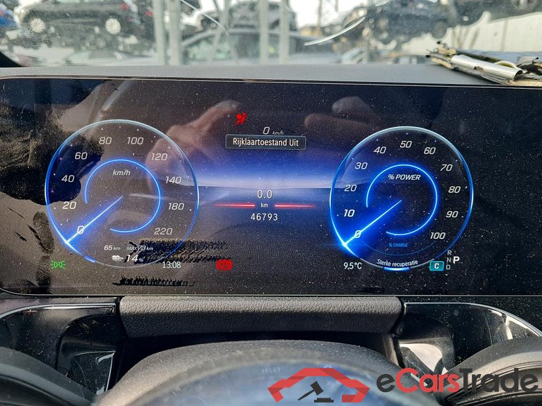 MERCEDES - MER EQA 250+ Business Line 190PK            ***           TOTAL  LOSS           ***              With Smartphone Integration   * ELECTRIC * #5