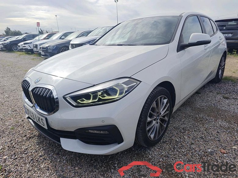 BMW Serie 1 / 2019 / 5P / berlina con portón 118i