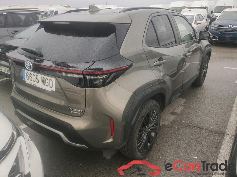 TOYOTA Yaris Cross / 2021 / 5P / todoterreno 1.5 120H Adventure #2