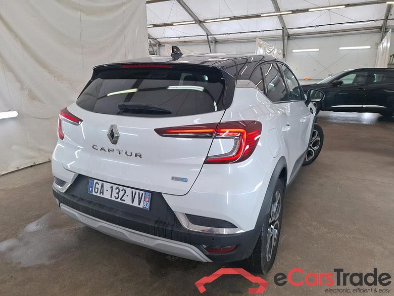 RENAULT Captur / 2019 / 5P / SUV Intens E-TECH Plug-in 160 -21 #3