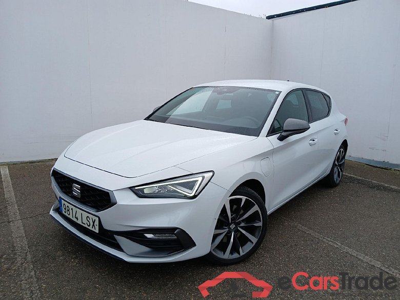 SEAT Nuevo León / 2020 / 5P / berlina con portón 1.4 e-Hybrid DSG-6 S&S FR Go XL(SP)