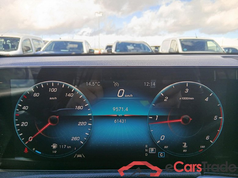 MERCEDES-BENZ GLB / 2019 / 5P / todoterreno 2.0 GLB 200 D 4MATIC DCT 110KW (150CV) #4