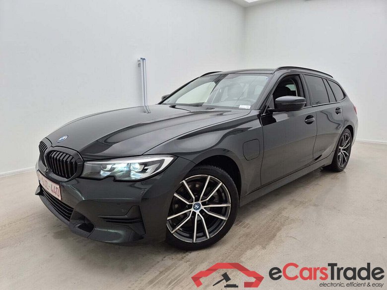 BMW 3-SERIE TOURING 320E AUT