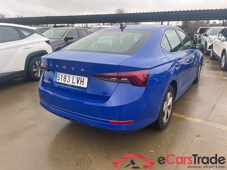 SKODA Octavia / 2020 / 5P / berlina con portón 2.0 TDI 85kW (115 CV) Manual Ambition #2