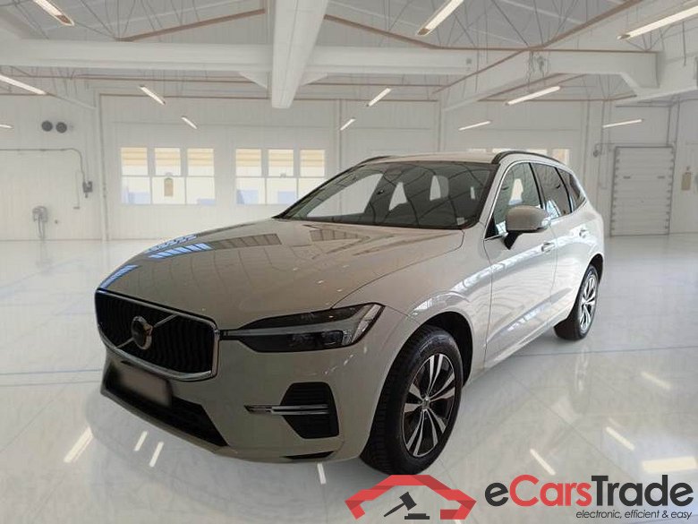 VOLVO XC60 / 2021 / 5P / SUV B4 D AWD AUTOMATICO MOMENTUM PRO MY22 #1