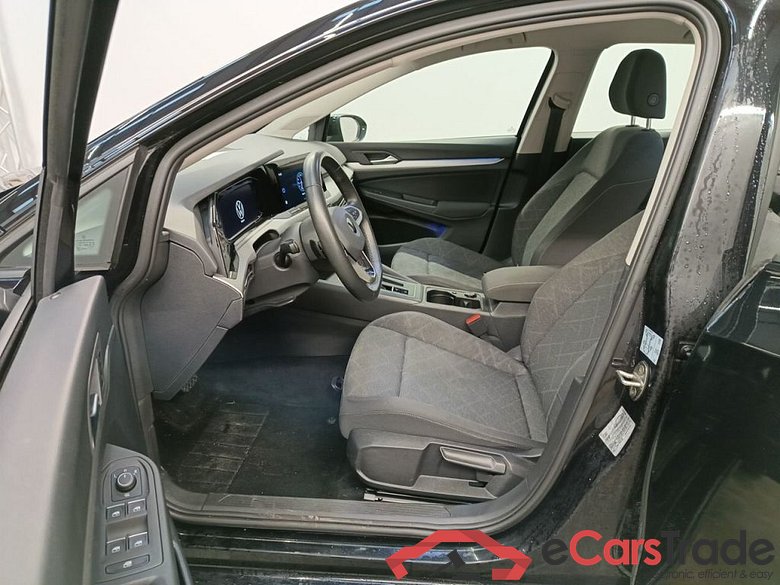 Volkswagen Golf VIII 2.0 TDI 85kW Life DSG 5d #3