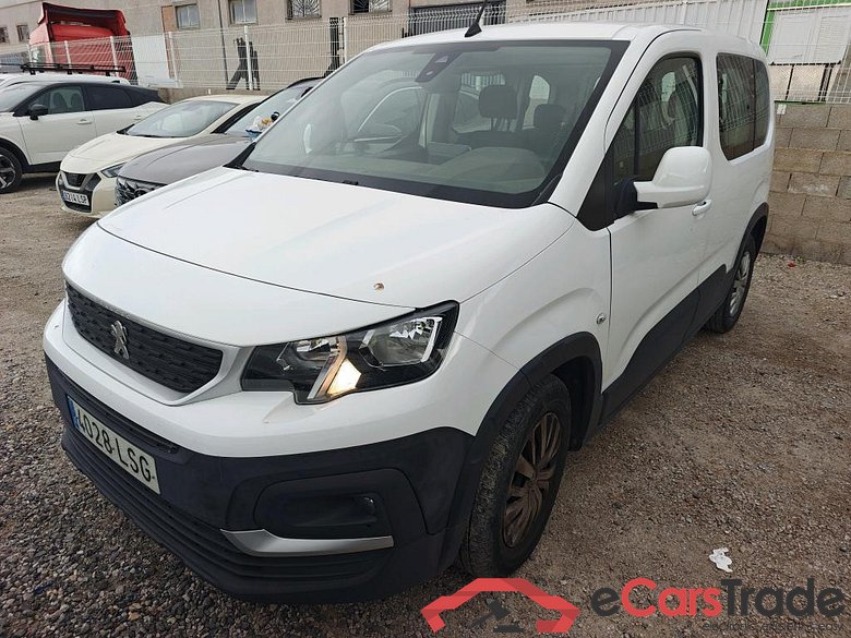 PEUGEOT Rifter / 2018 / 4P / combi Active Standard BlueHDi 73kW (IND) (CX2) #1