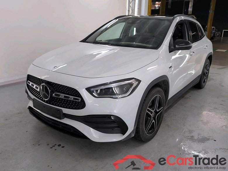 MERCEDES-BENZ GLA 1.3 GLA 250 E DCT BUSINESS SOLUTION #1