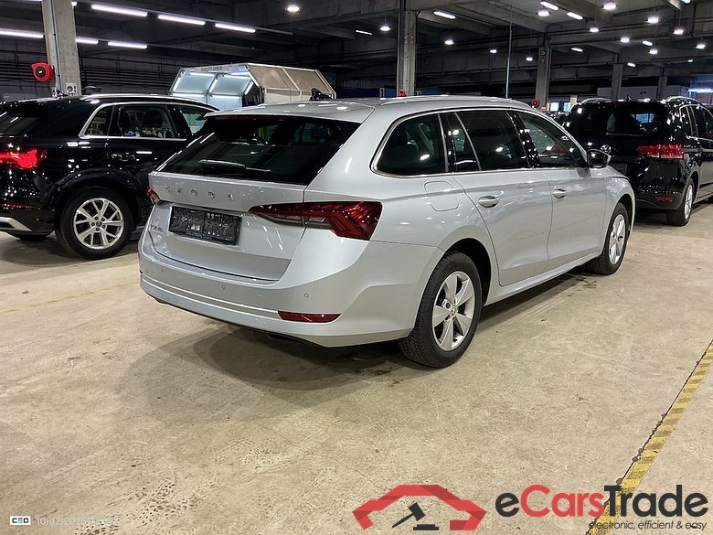SKODA Octavia 2.0 CRTDI 85KW DSG7 CLEVER #4