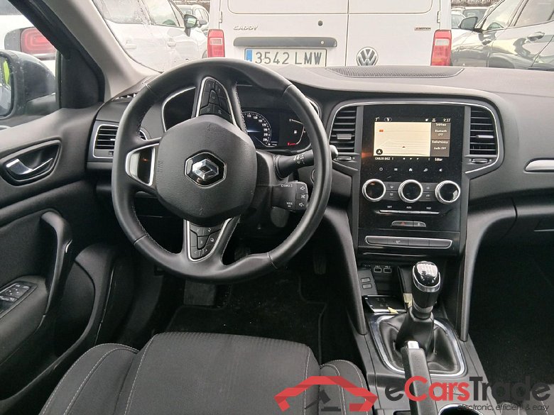 RENAULT Mégane / 2020 / 5P / familiar Business Blue dCi 85 kW (115CV) #3