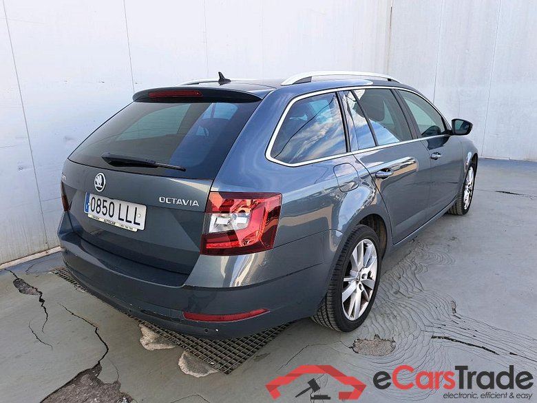 SKODA Octavia / 2016 / 5P / familiar Combi 1.5 TSI 110KW (150CV) DSG Style #2