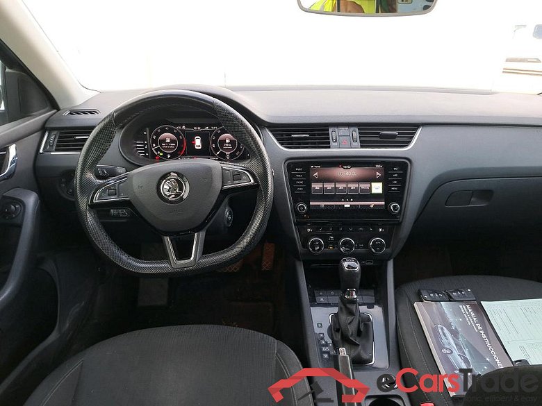 SKODA Octavia / 2016 / 5P / familiar Combi 1.5 TSI 110KW (150CV) DSG Style #3