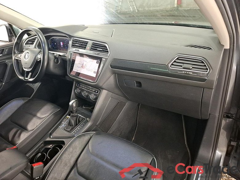VOLKSWAGEN Tiguan Allspace / 2017 / 5P / SUV 1.5 TSI 150 EVO DSG7 Carat Exclusive #5