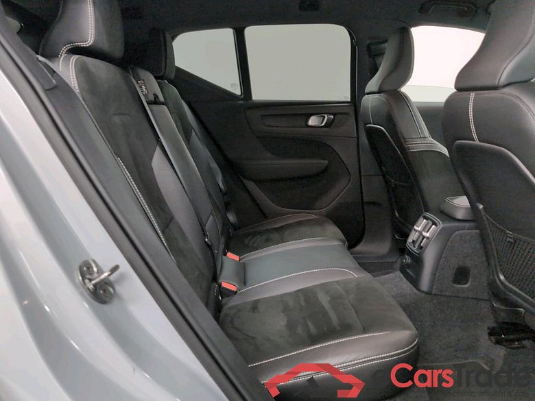 VOLVO XC40 1.5 T4 PHEV R-DESIGN DCT #6