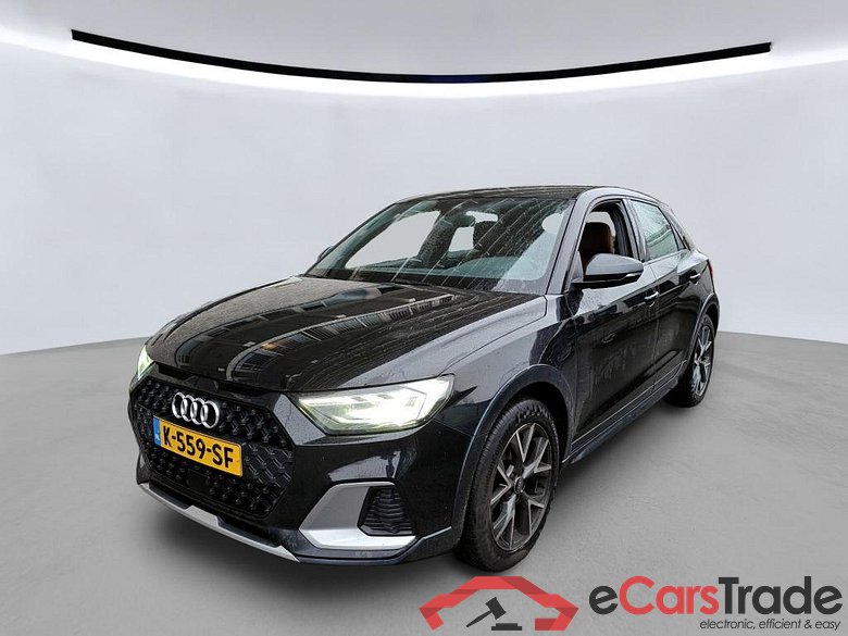 AUDI A1 citycarver 70 kW