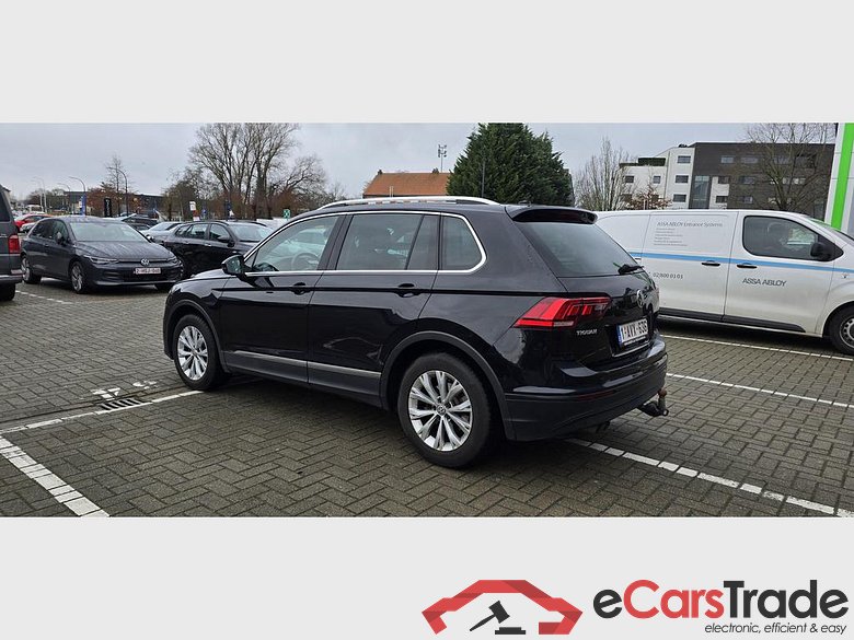 VOLKSWAGEN Tiguan Comfortline 1.5 TSI  96 kW (130 pk) 6 versnellingen manueel #3