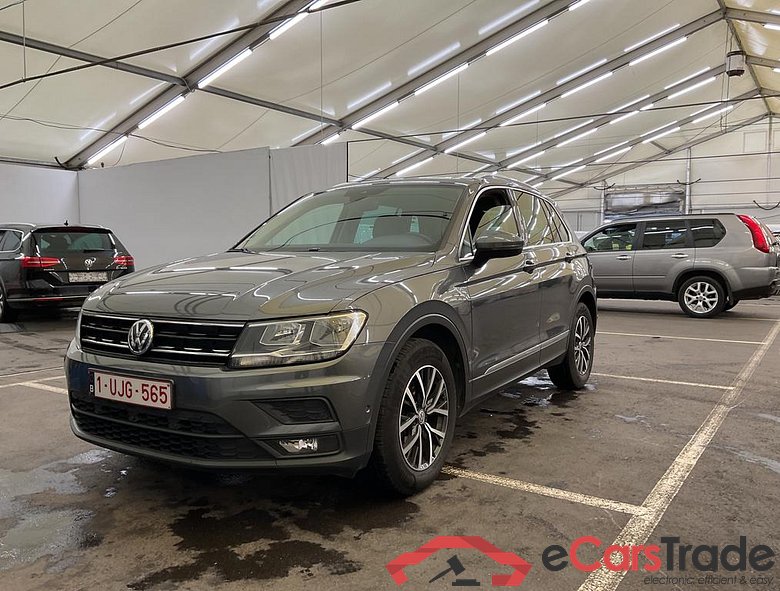 VOLKSWAGEN Tiguan Comfortline 2.0 TDI SCR 110 kW (150 ch) 7 vitesses DSG #1