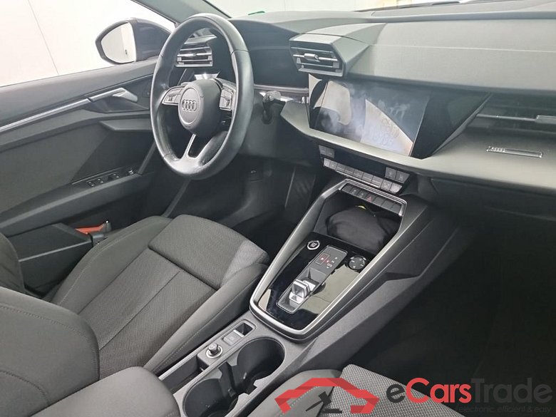 AUDI A3 Sportback 35 TFSI S tronic Business edition 5D 110kW #6