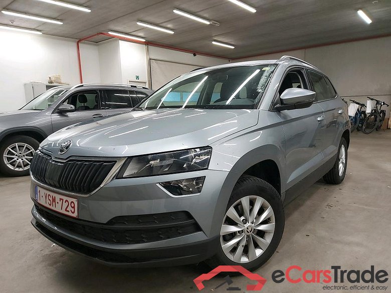 SKODA - SKO KAROQ TSI 115PK Ambition Pack Corporate With Comfort & GPS & Kessy & Heated Seats & PDC Front & Rear & Rear Camera  * PETROL *