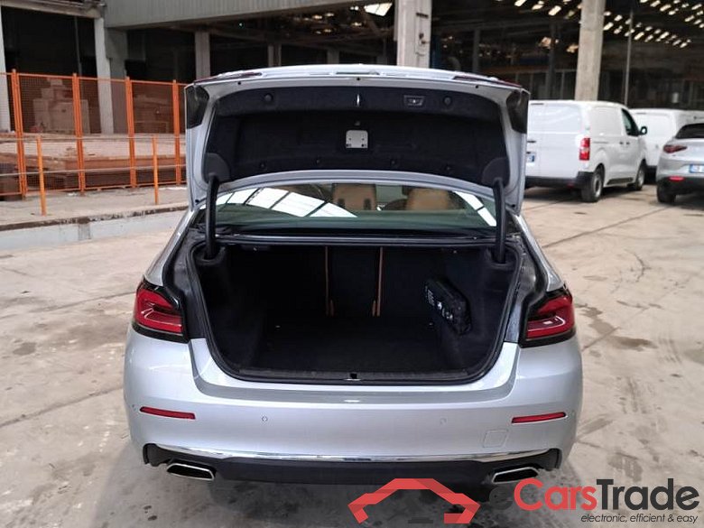 BMW SERIE 5 / 2020 / 4P / BERLINA 520D XDRIVE LUXURY AUTO MH48V #5