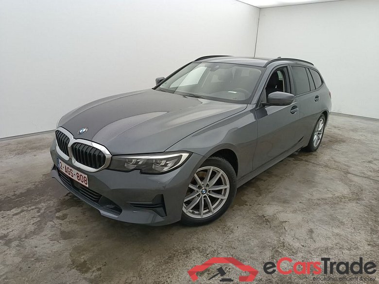 BMW 3 Reeks Touring 318dA (110 kW) 5d