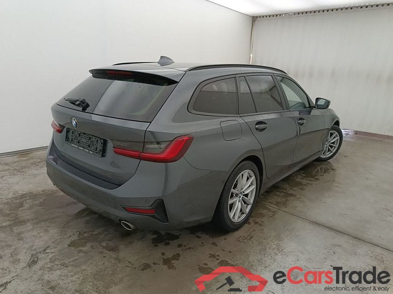 BMW 3 Reeks Touring 318dA (110 kW) 5d #2