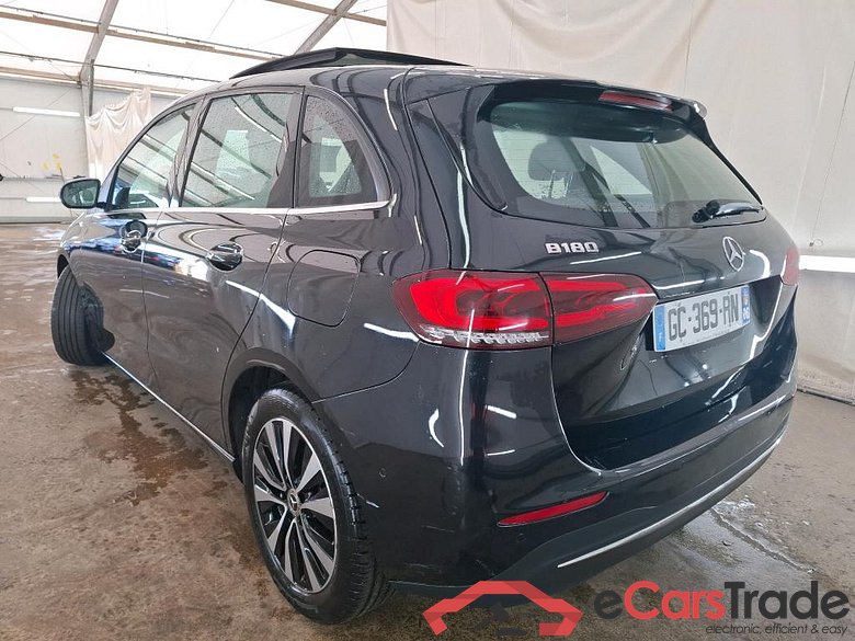 MERCEDES-BENZ Classe B / 2019 / 5P / monospace B 250e Business Line Edition #2