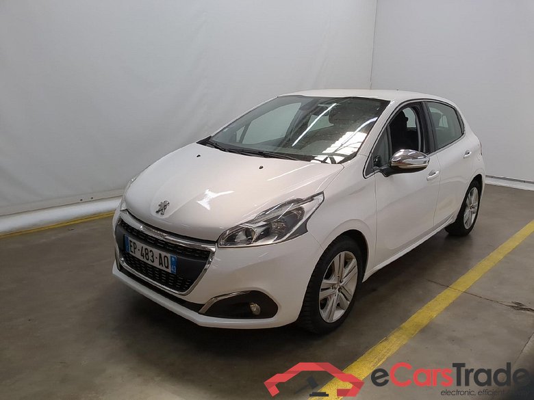 208 Allure Business 1.2 PureTech 110CV BVM5 E6 #1