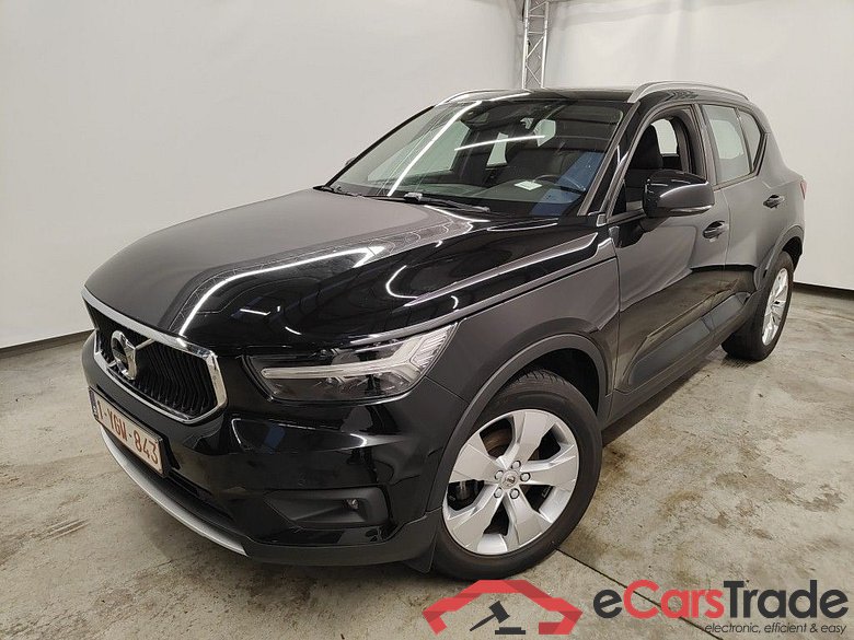 Volvo XC40 T3 Momentum Pro 5d