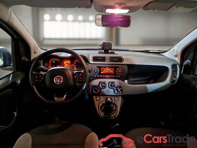 FIAT PANDA / 2011 / 5P / BERLINA 1.0 FIREFLY 70CV SeS HYBRID CITY LIFE #3