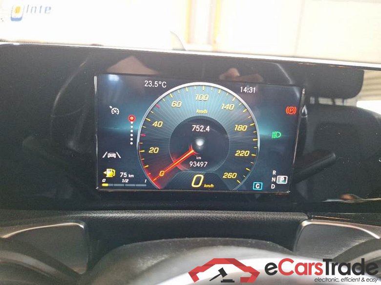 MERCEDES-BENZ GLB / 2019 / 5P / SUV GLB 180 AUTOMATIC SPORT PLUS #4