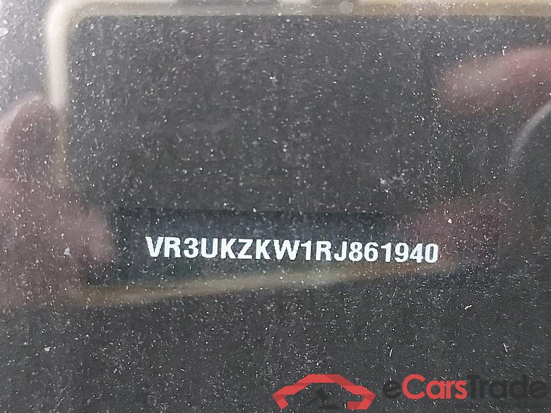 PEUGEOT - PEU e-2008 156PK Active With Climatic & Heated Seats & Rear Park Sensors   * ELECTRIC * #6