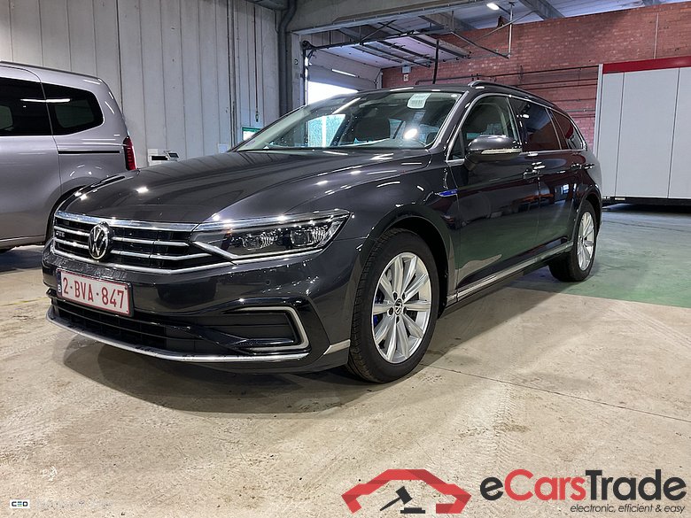 VOLKSWAGEN PASSAT VARIANT 1.4 TSI MSQ VARIANT GTE BUSINESS