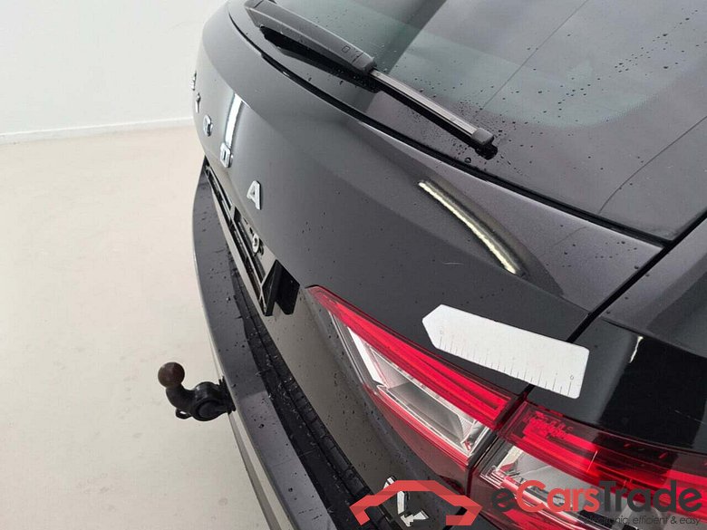 SKODA SUPERB COMBI 1.4 TSI IV AMBITION DSG #6