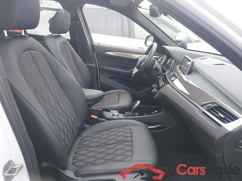 BMW X1 / 2019 / 5P / todoterreno sDrive18d #6