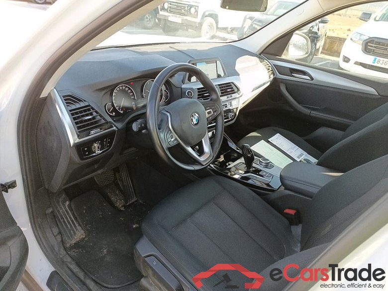 BMW X3 / 2017 / 5P / todoterreno xDrive20d #3